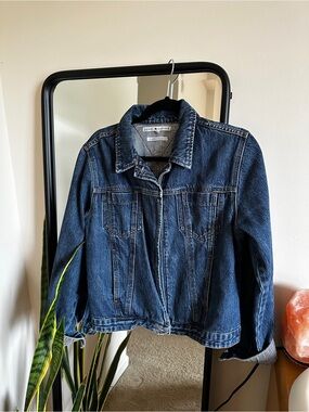 Classic Vintage Zip-up Denim Jacket - Tommy Hilfiger